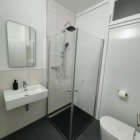 Δωμάτια σε οικογενειακή κατοικία Ag Zimmervermietung