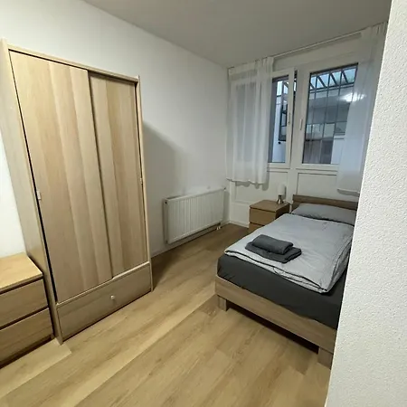 Ag Zimmervermietung Privatunterkunft *